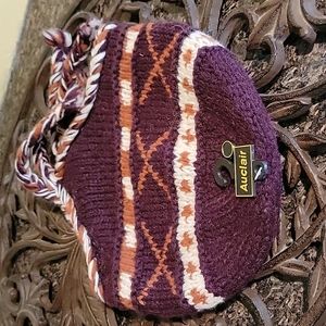 Ladies lambs wool and Acrylic winter hat